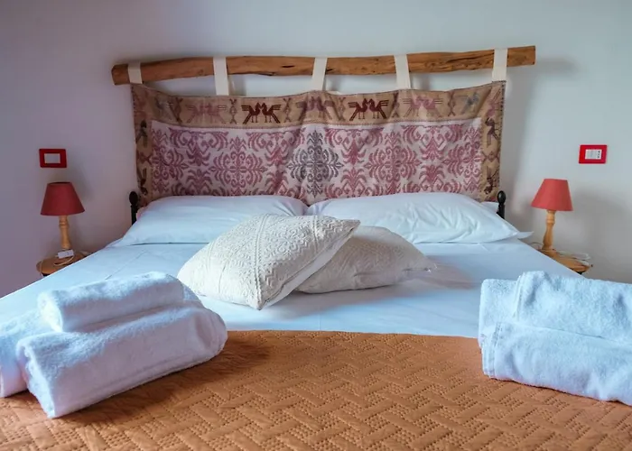 Bed & Breakfast Panoramic Fora E ' Muros With Sea View Common Terrace , Ammentos Posada (Sardinia)